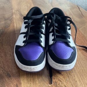 Jordan Kids Black and Purple Sneakers